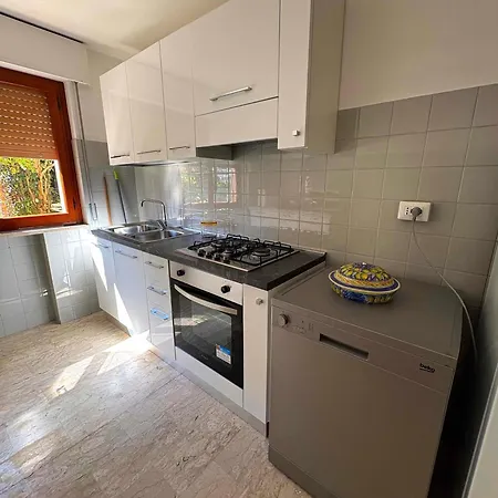 Residenza D'annunzio 100 Pineto