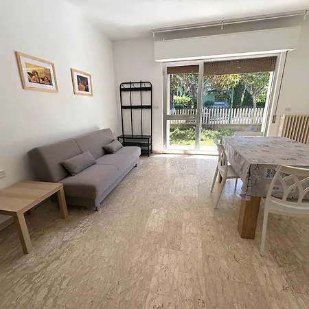 Residenza D'annunzio 100 Appartamento *