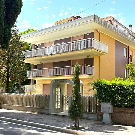 Residenza D'annunzio 100 *